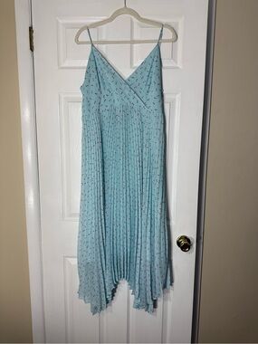 Uniqlo Light Aqua Floral Asymmetrical Pleated Midi Dress